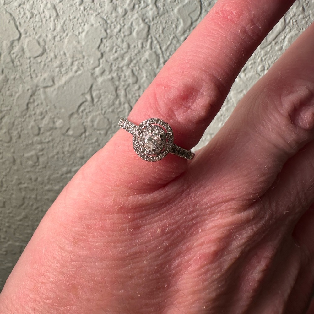 1/2 Ct TW Oval/ Round Diamond Engagement Ring - Picture 12 of 13